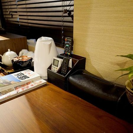 Hotel Traveling Bridge Nijojo Kyoto Ngoại thất bức ảnh