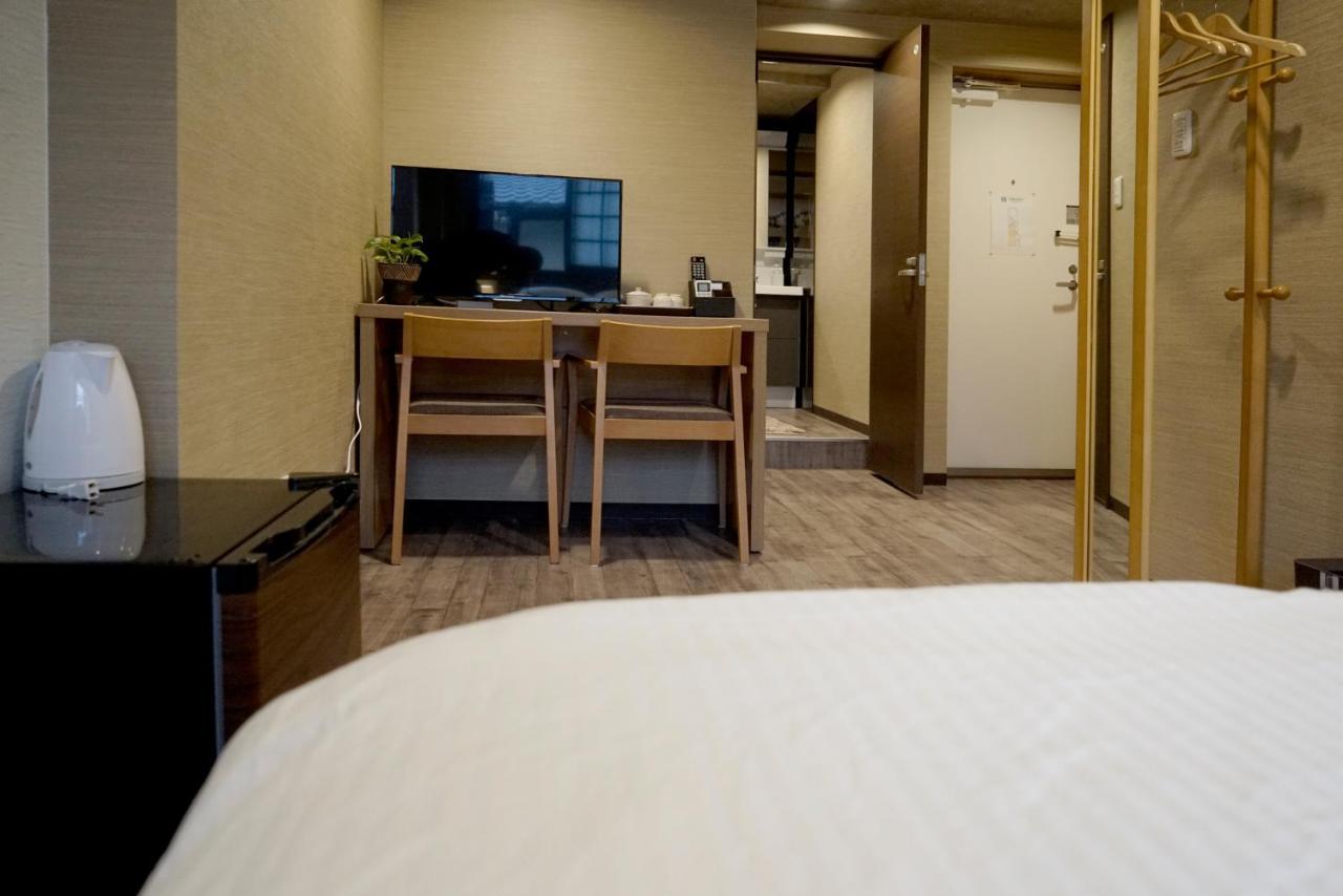 Hotel Traveling Bridge Nijojo Kyoto Ngoại thất bức ảnh